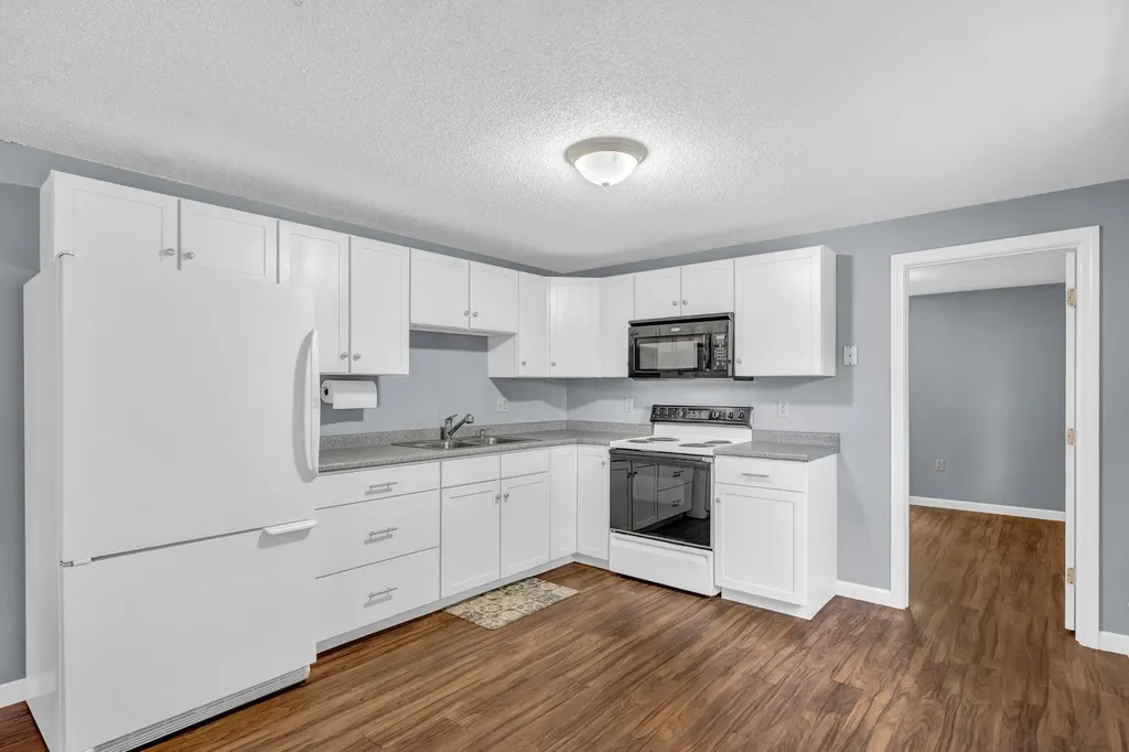 85 Main Street Rockland ME 04841