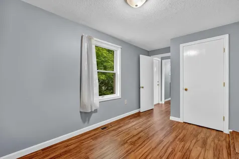 85 Main Street Rockland ME 04841
