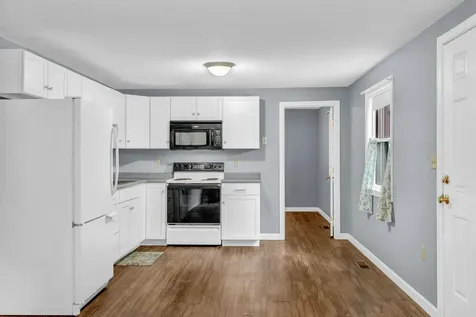 85 Main Street Rockland ME 04841