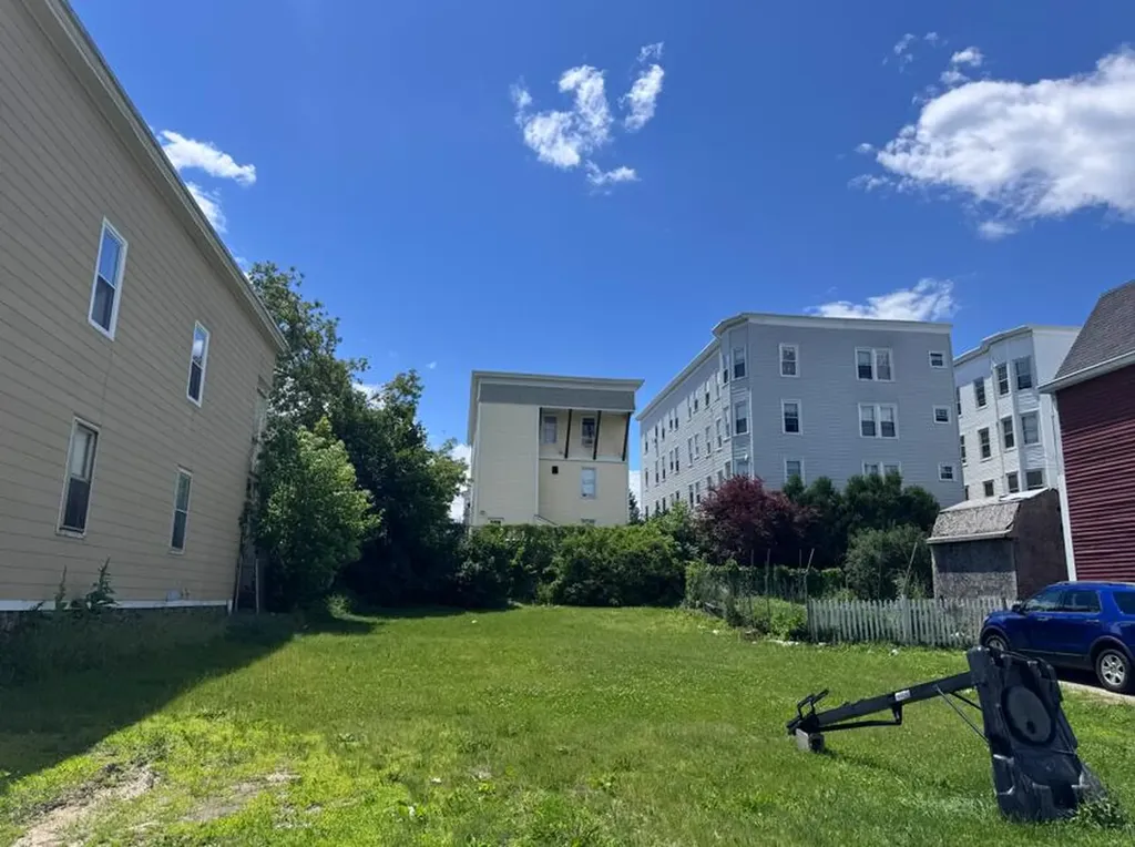 115 Shawmut Street Lewiston ME 04240