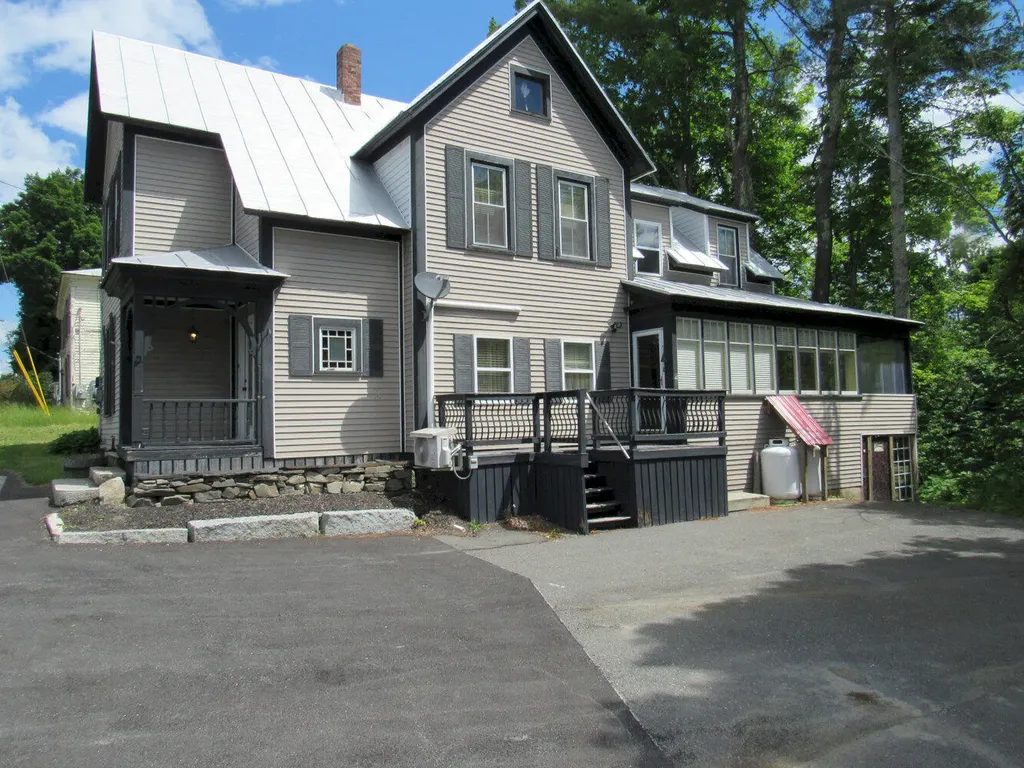 17 N Main Street Solon ME 04979