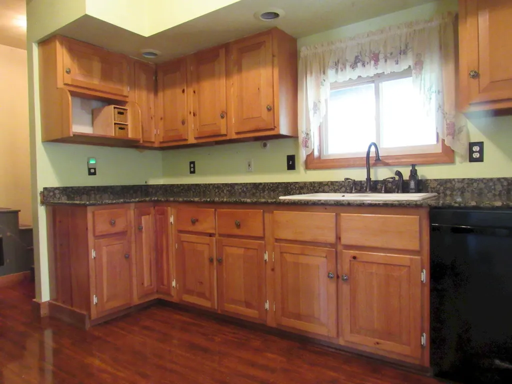 17 N Main Street Solon ME 04979