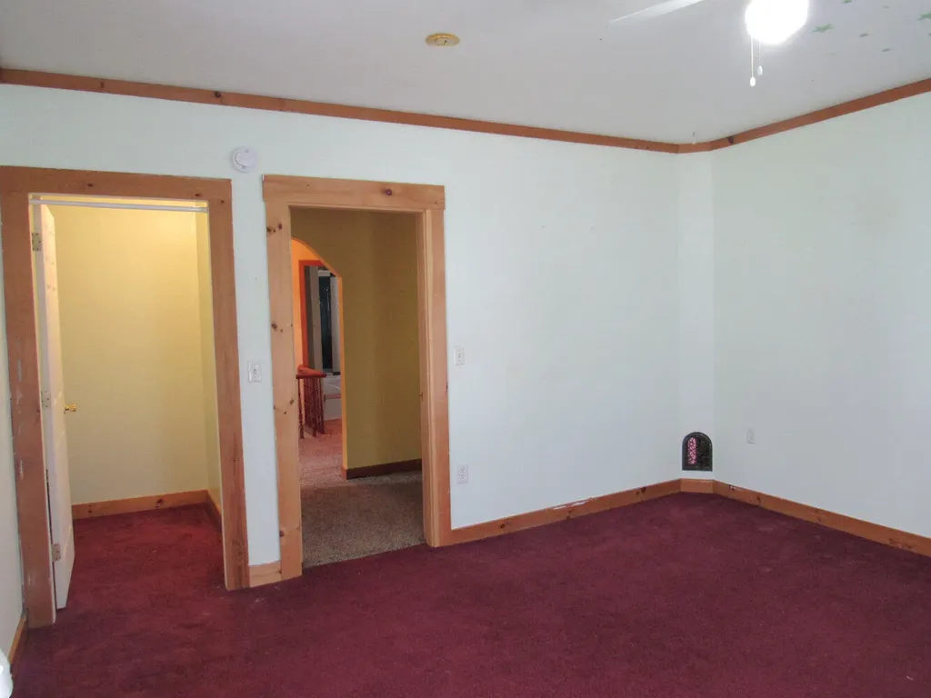 17 N Main Street Solon ME 04979