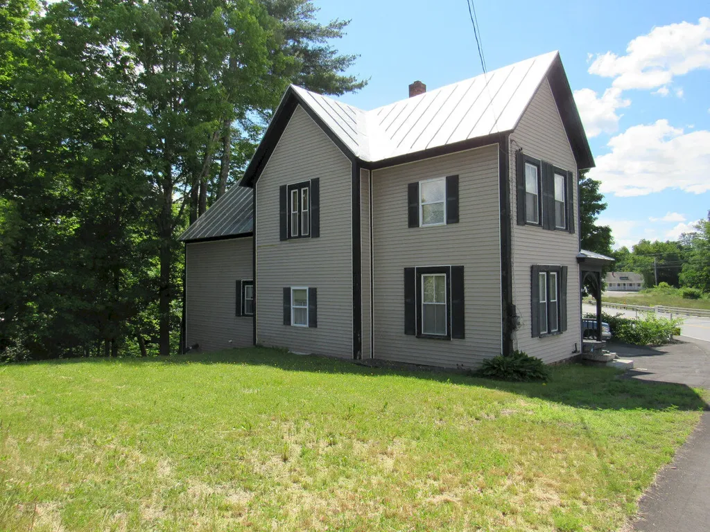 17 N Main Street Solon ME 04979
