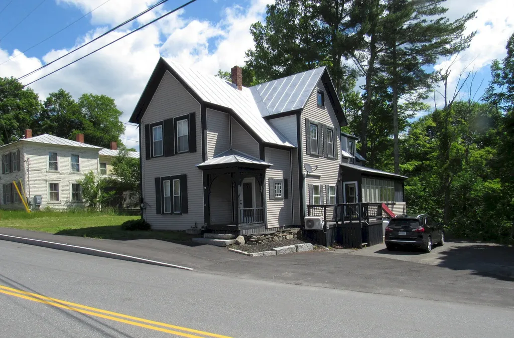17 N Main Street Solon ME 04979