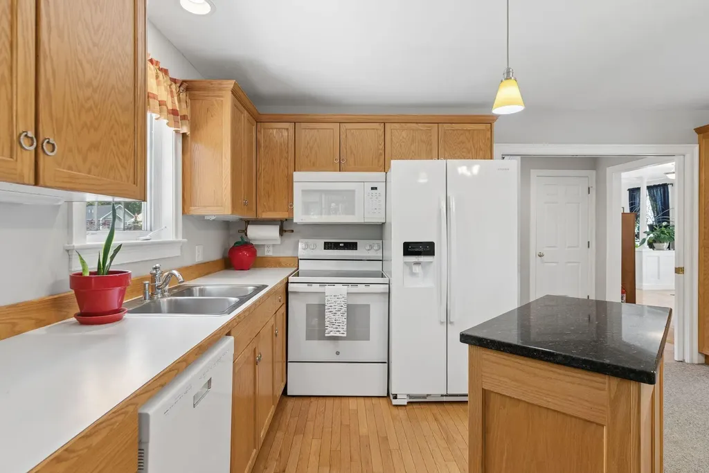 43 Alice Court Portland ME 04103