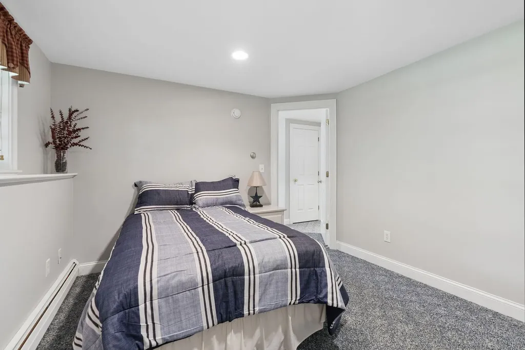 43 Alice Court Portland ME 04103