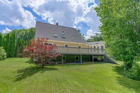43 Alice Court Portland ME 04103