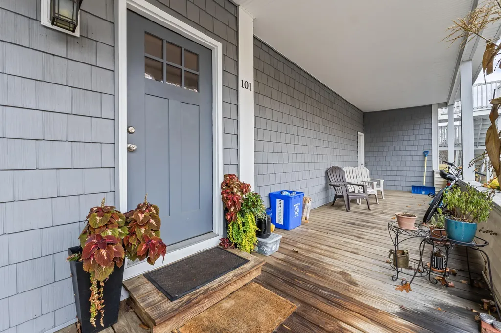 91 Bradley Street Saco ME 04072
