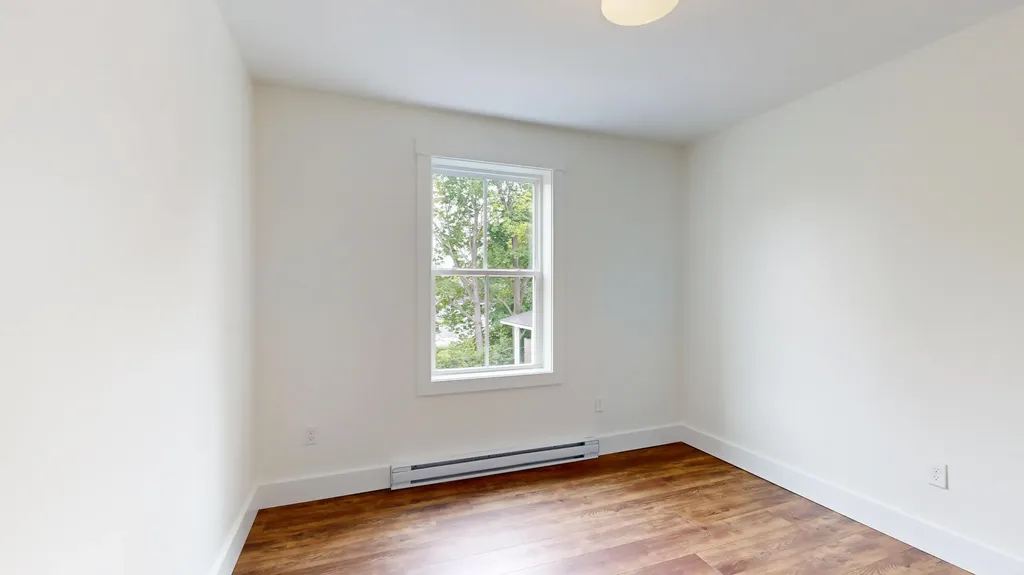 33 Magnolia Lane Gardiner ME 04345