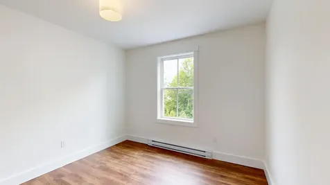 33 Magnolia Lane Gardiner ME 04345
