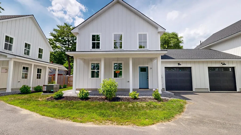 29 Magnolia Lane Gardiner ME 04345