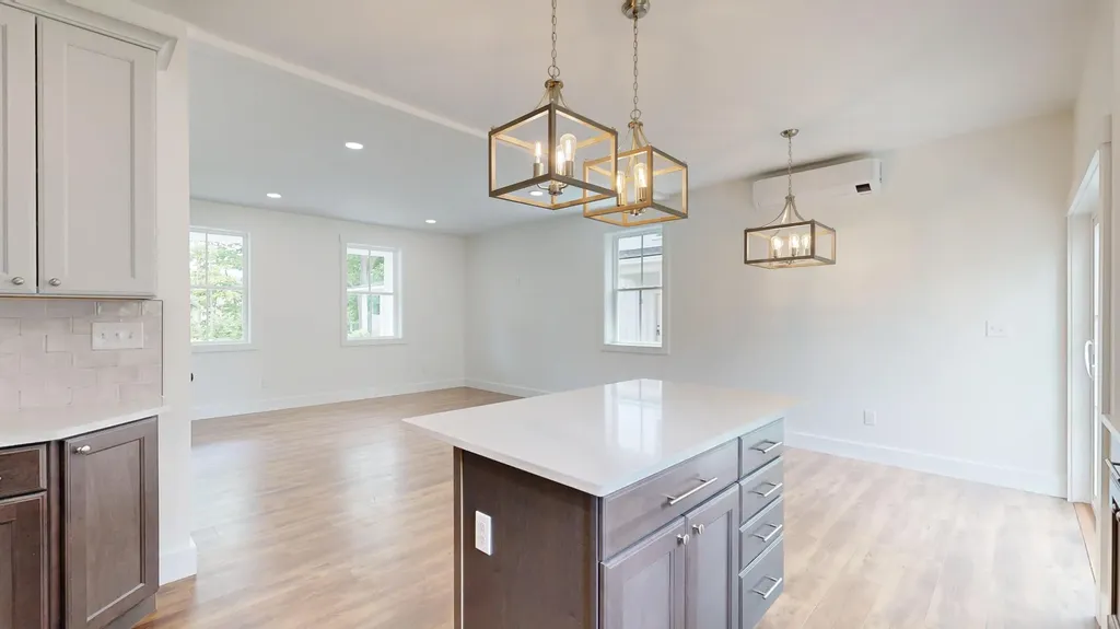 29 Magnolia Lane Gardiner ME 04345