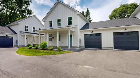 29 Magnolia Lane Gardiner ME 04345