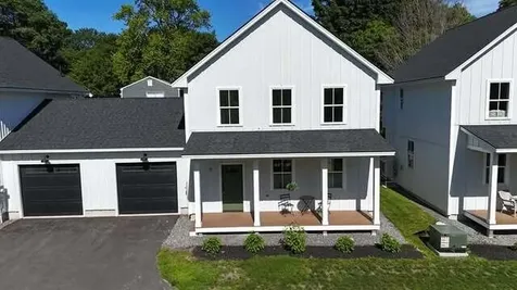 29 Magnolia Lane Gardiner ME 04345