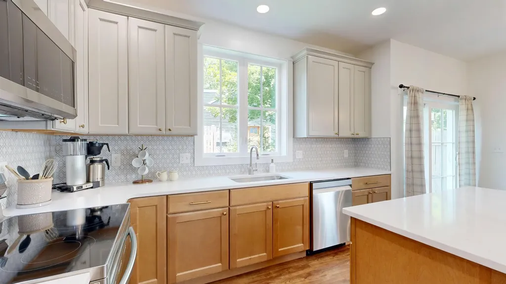 25 Magnolia Lane Gardiner ME 04345