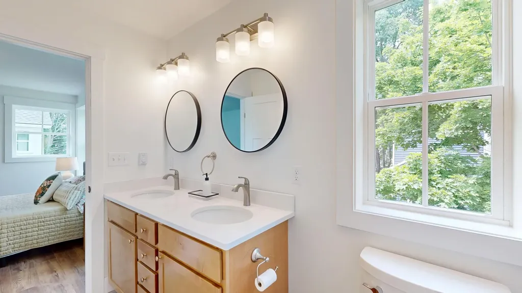 25 Magnolia Lane Gardiner ME 04345