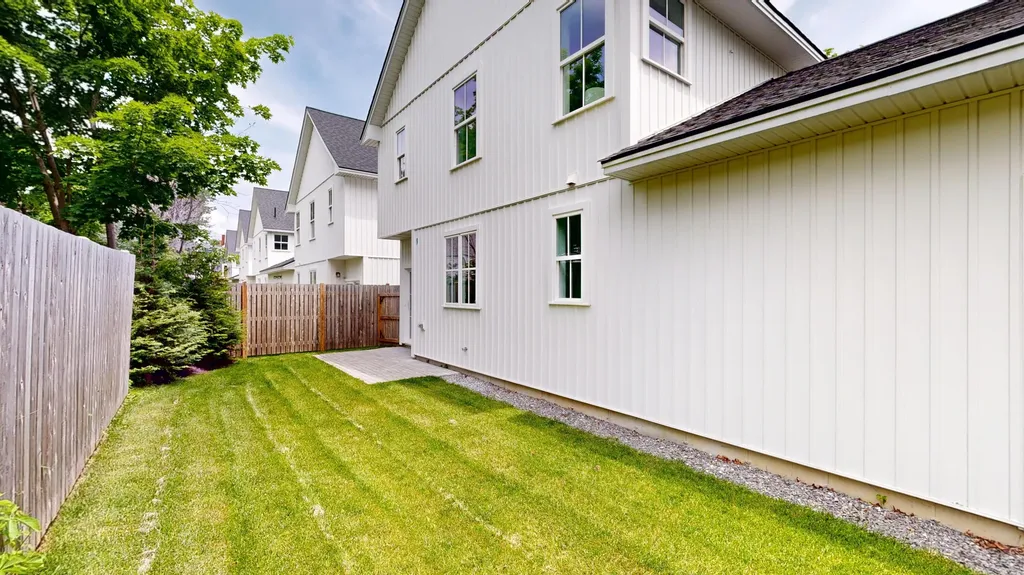 25 Magnolia Lane Gardiner ME 04345