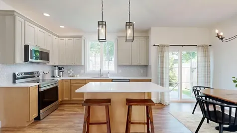 25 Magnolia Lane Gardiner ME 04345