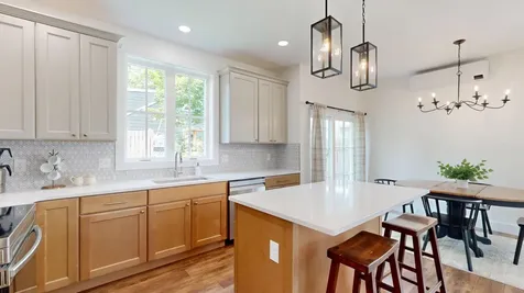 25 Magnolia Lane Gardiner ME 04345