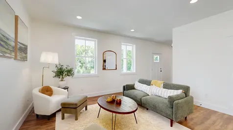 25 Magnolia Lane Gardiner ME 04345