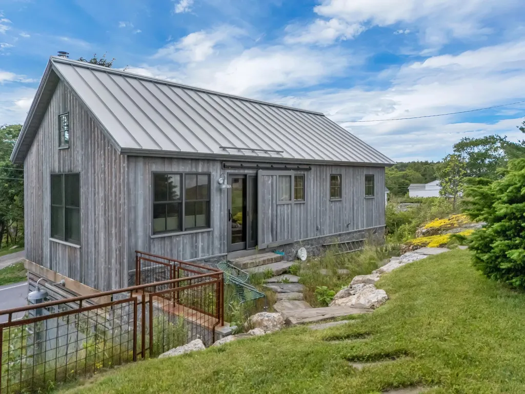 564 Parker Head Road Phippsburg ME 04562