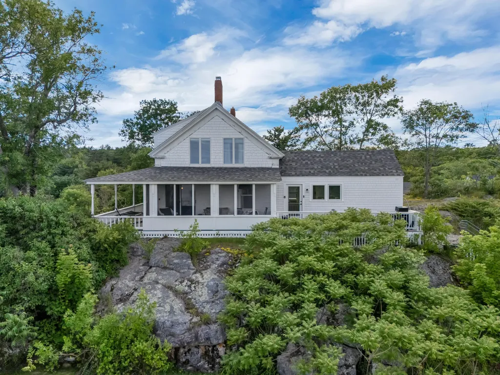 564 Parker Head Road Phippsburg ME 04562