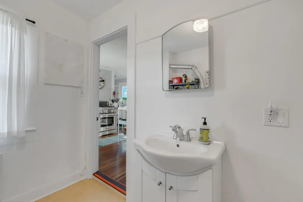 564 Parker Head Road Phippsburg ME 04562