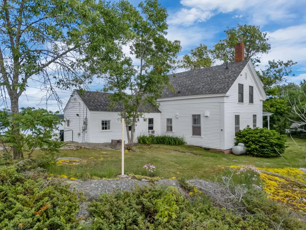 564 Parker Head Road Phippsburg ME 04562
