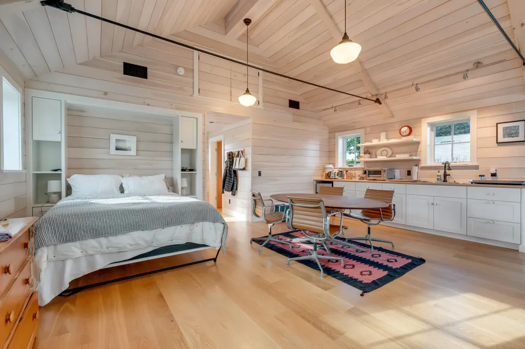 564 Parker Head Road Phippsburg ME 04562