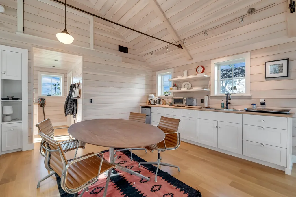 564 Parker Head Road Phippsburg ME 04562