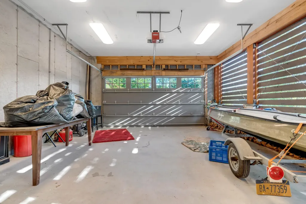 564 Parker Head Road Phippsburg ME 04562