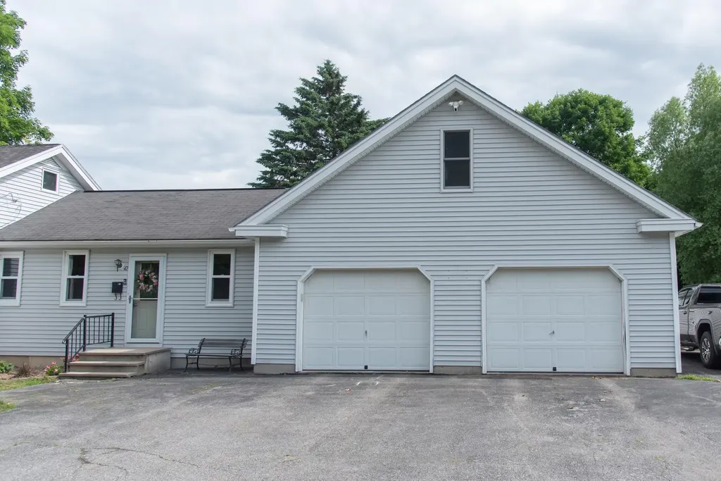 42 Belmont Avenue Randolph ME 04346