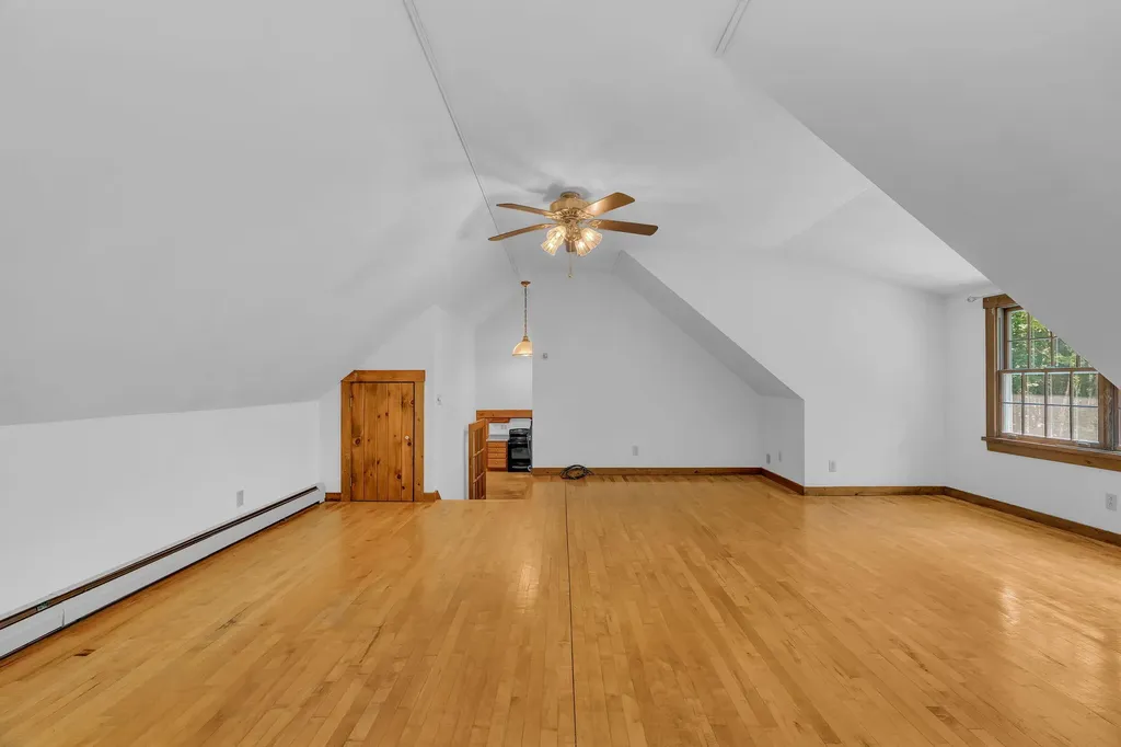 42 Birchwood Lane Poland ME 04274