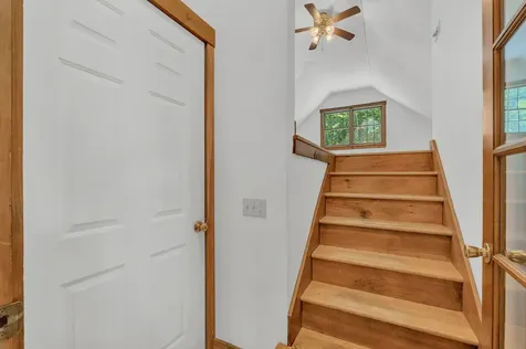 42 Birchwood Lane Poland ME 04274