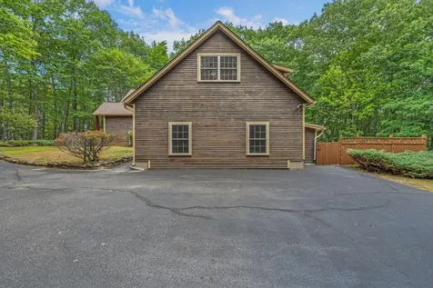 42 Birchwood Lane Poland ME 04274