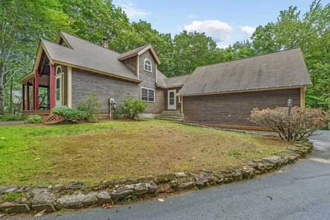42 Birchwood Lane Poland ME 04274