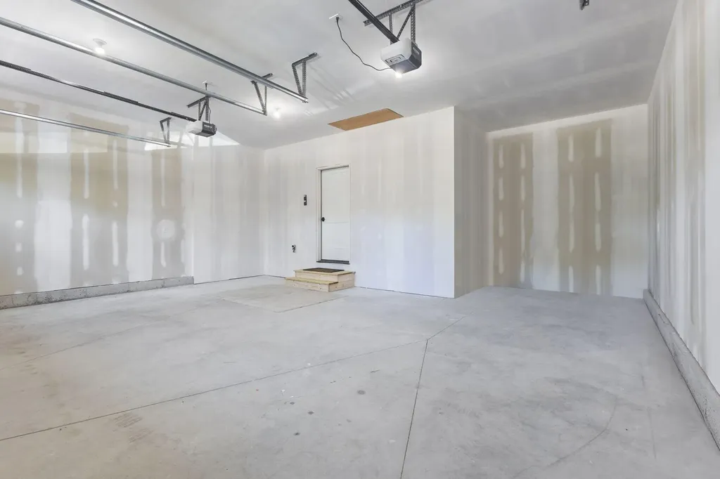 43 Rose Douglas Lane Brunswick ME 04011