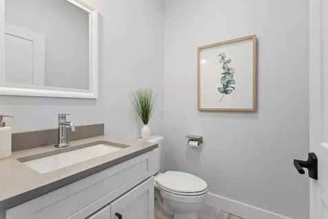 43 Rose Douglas Lane Brunswick ME 04011