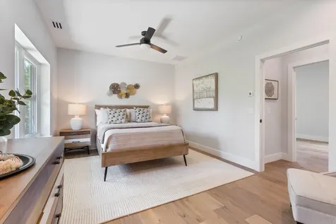 43 Rose Douglas Lane Brunswick ME 04011