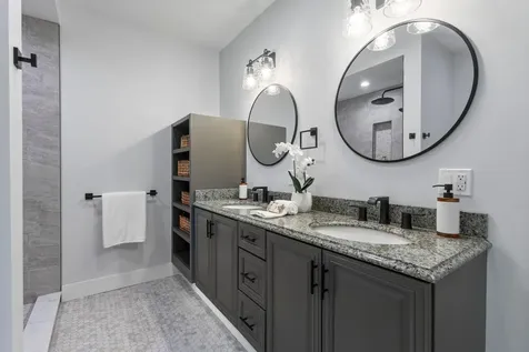 43 Rose Douglas Lane Brunswick ME 04011