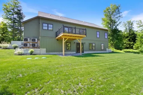 43 Rose Douglas Lane Brunswick ME 04011