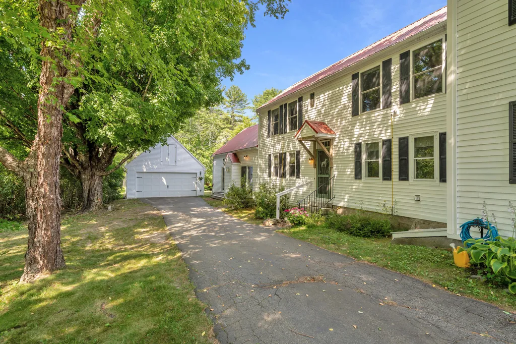 62 Old Elm Road Bridgton ME 04009