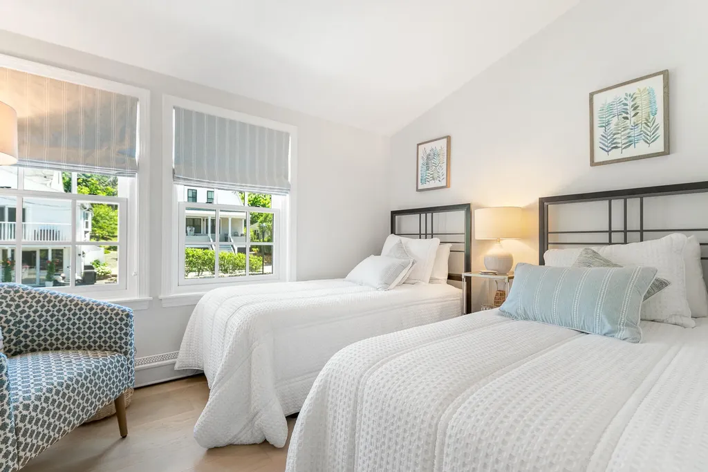 240 Shore Road Ogunquit ME 03907