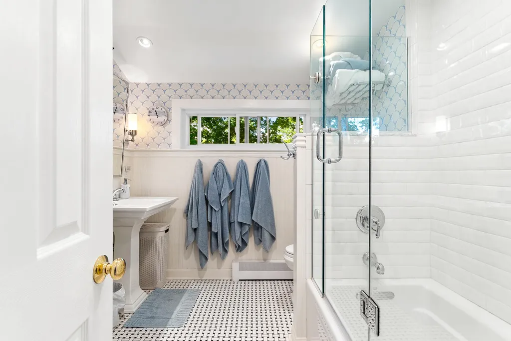 240 Shore Road Ogunquit ME 03907