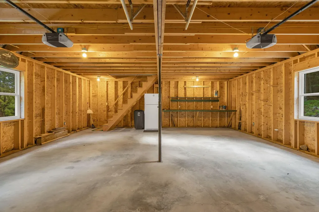 22 Benoit Way Ellsworth ME 04605