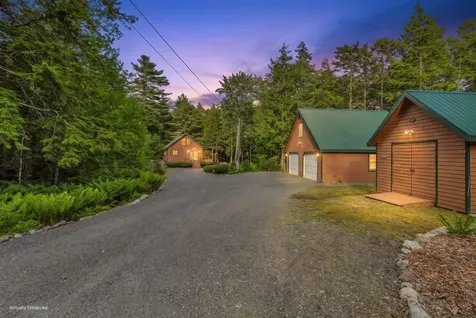 22 Benoit Way Ellsworth ME 04605