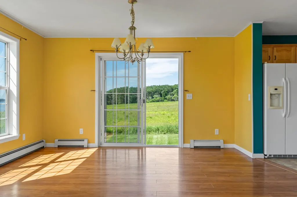 484 Woodside Road Brunswick ME 04011