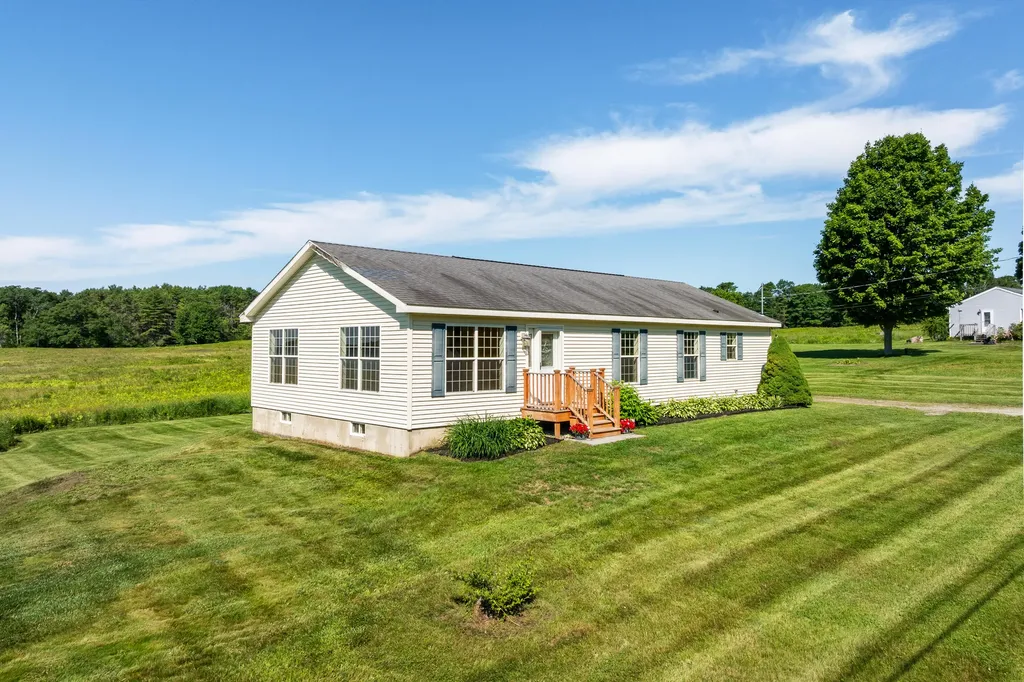 484 Woodside Road Brunswick ME 04011