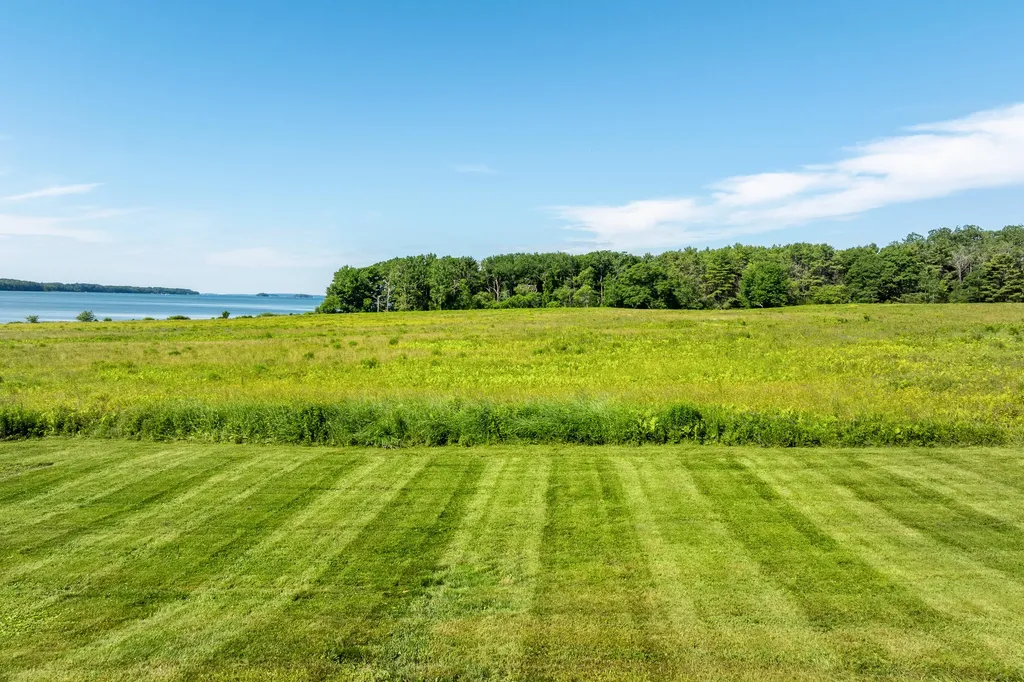 484 Woodside Road Brunswick ME 04011